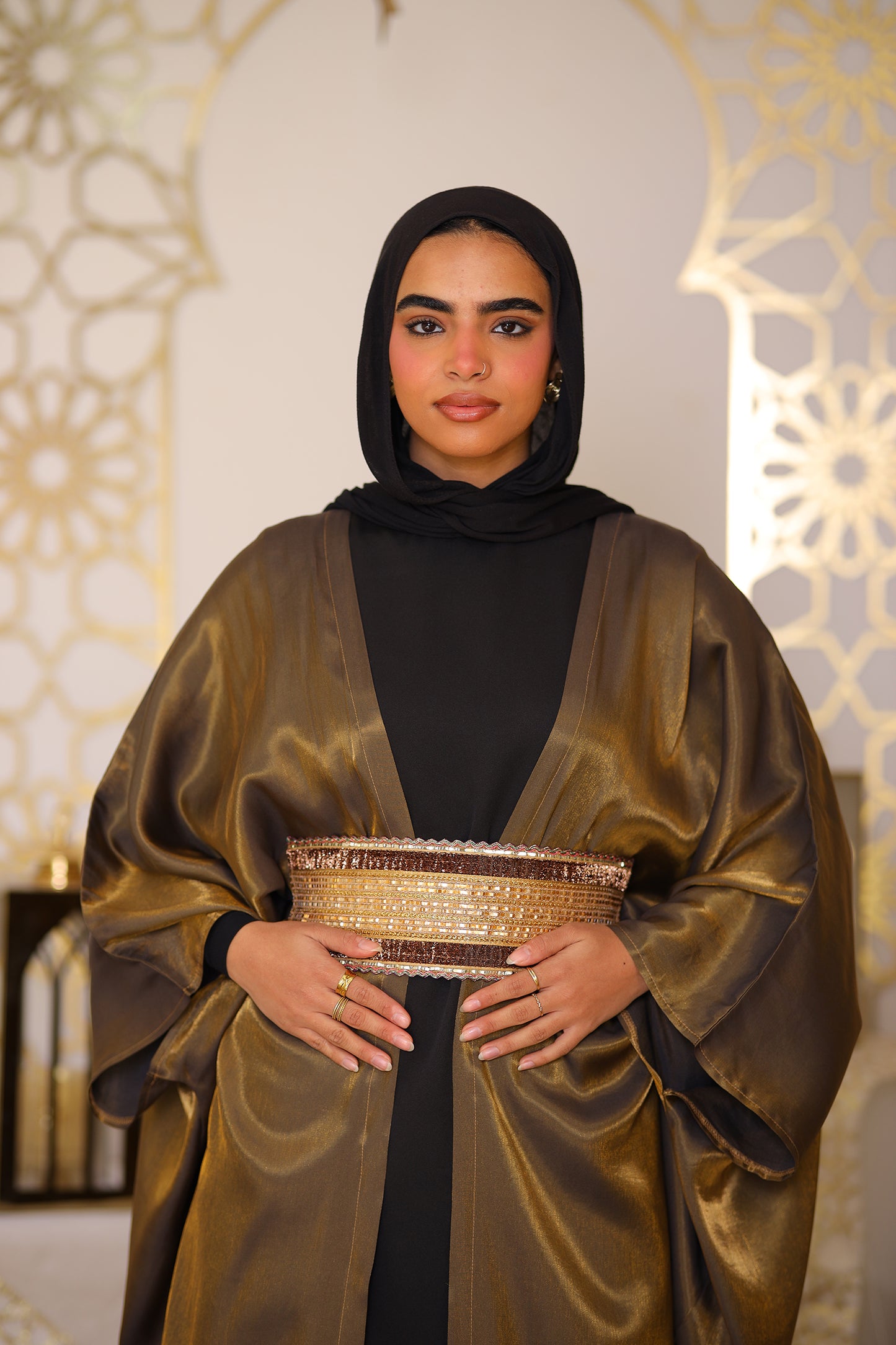 Shimmer Kaftan With Embroidery Indian Belt ( Brown )