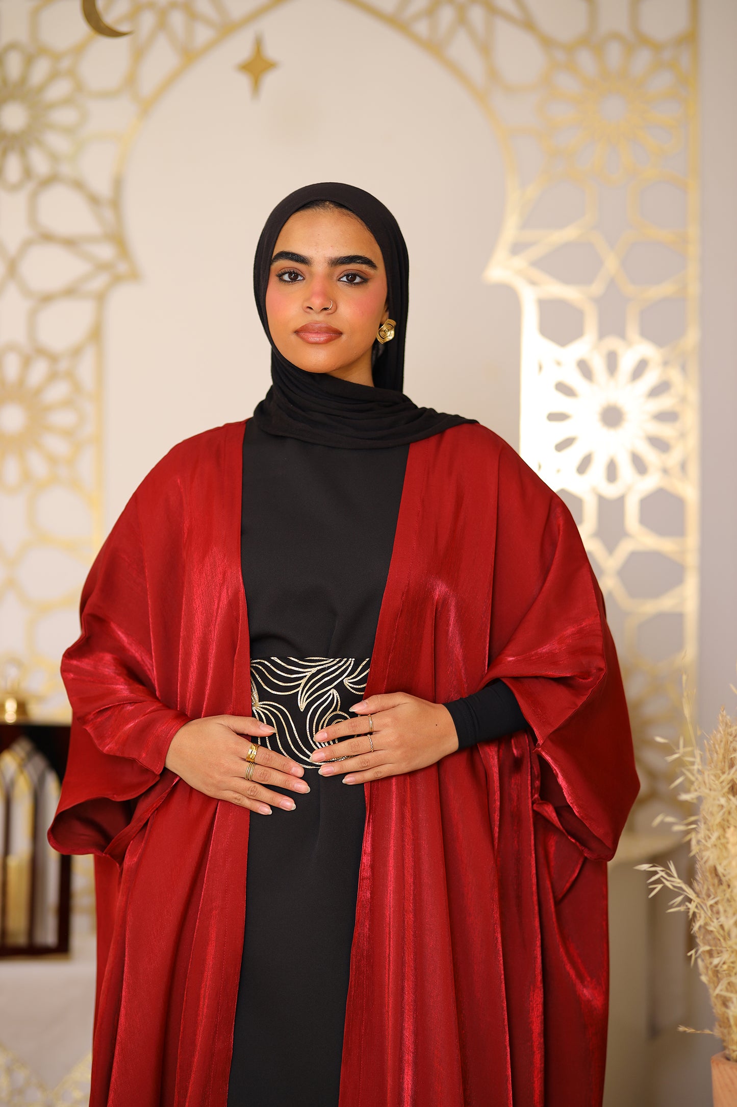 Shimmer Kaftan With Embroidery Indian Belt ( Burgundy )