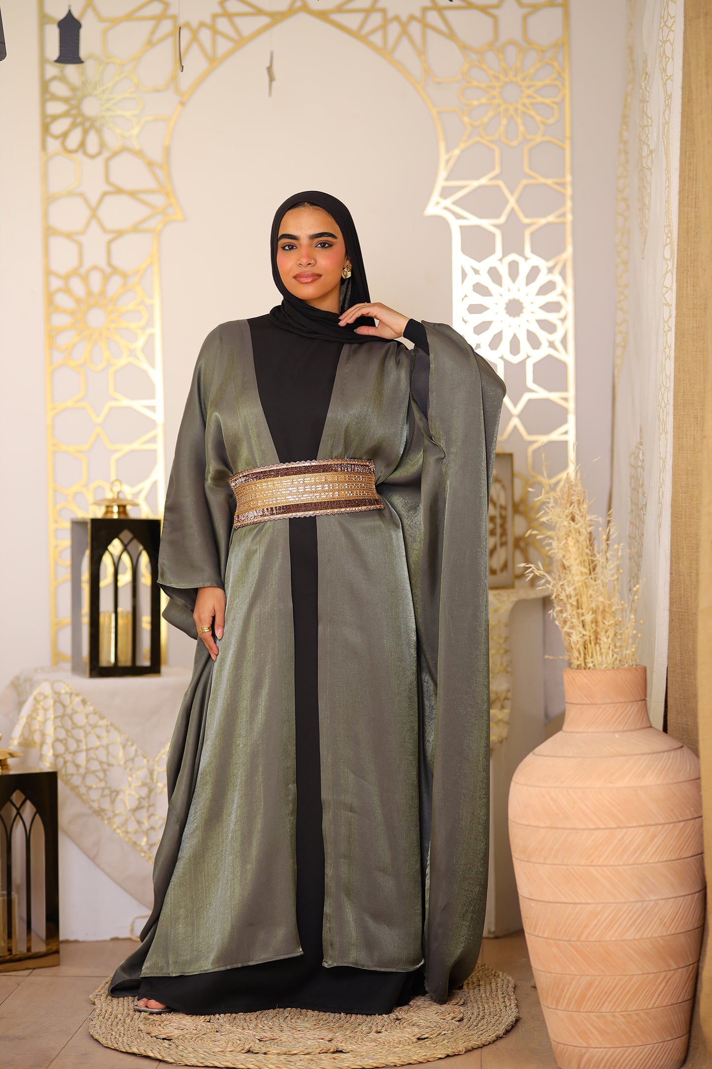 Shimmer Kaftan With Embroidery Indian Belt ( Olive)