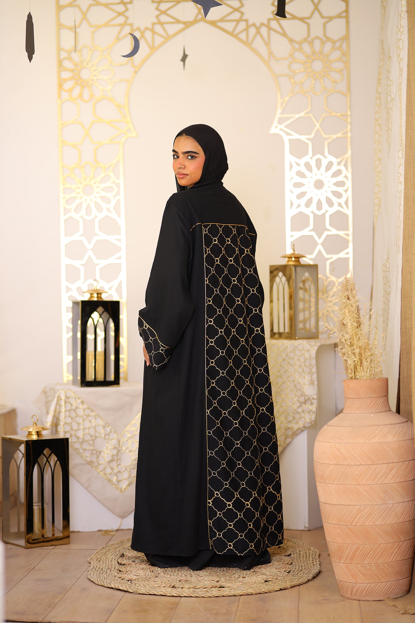Hoor Kaftan With Belt