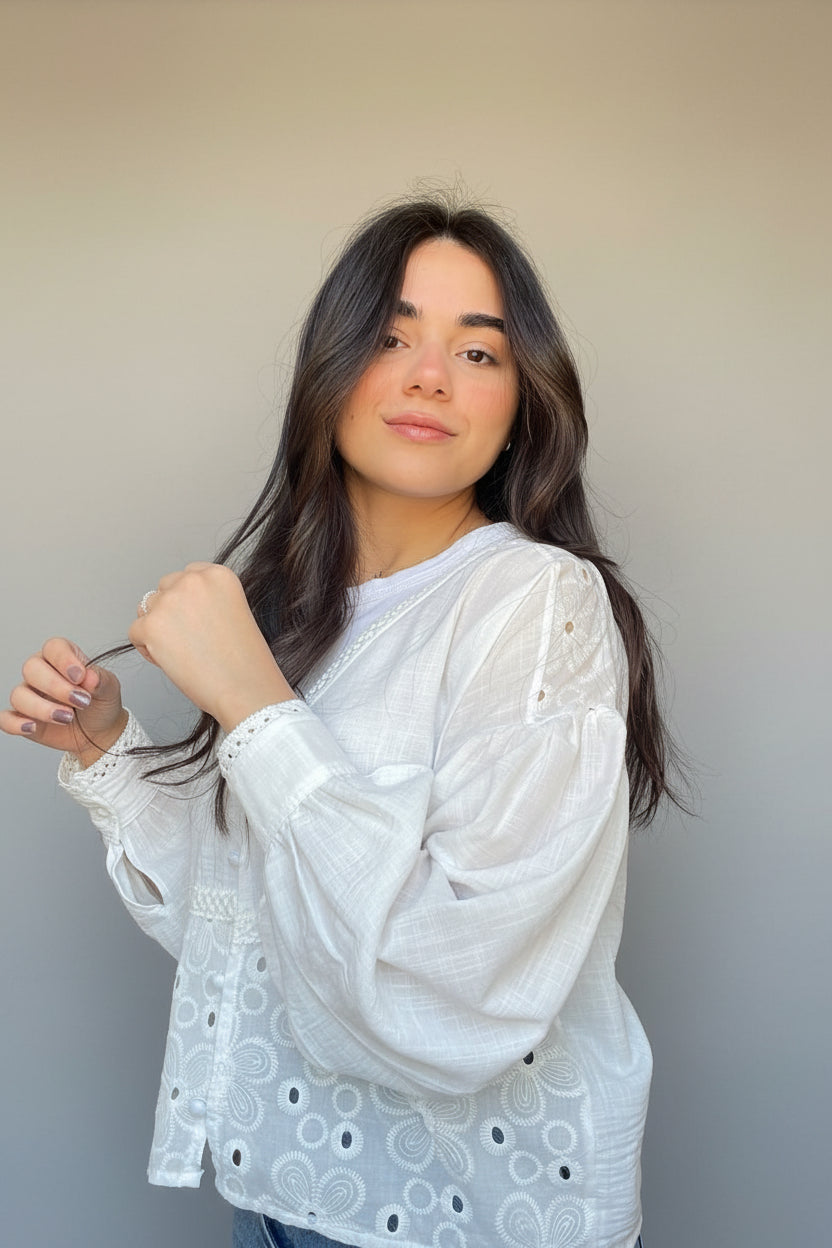 LINEN x ROKAMA BLOUSE - Small Flowers Pattern