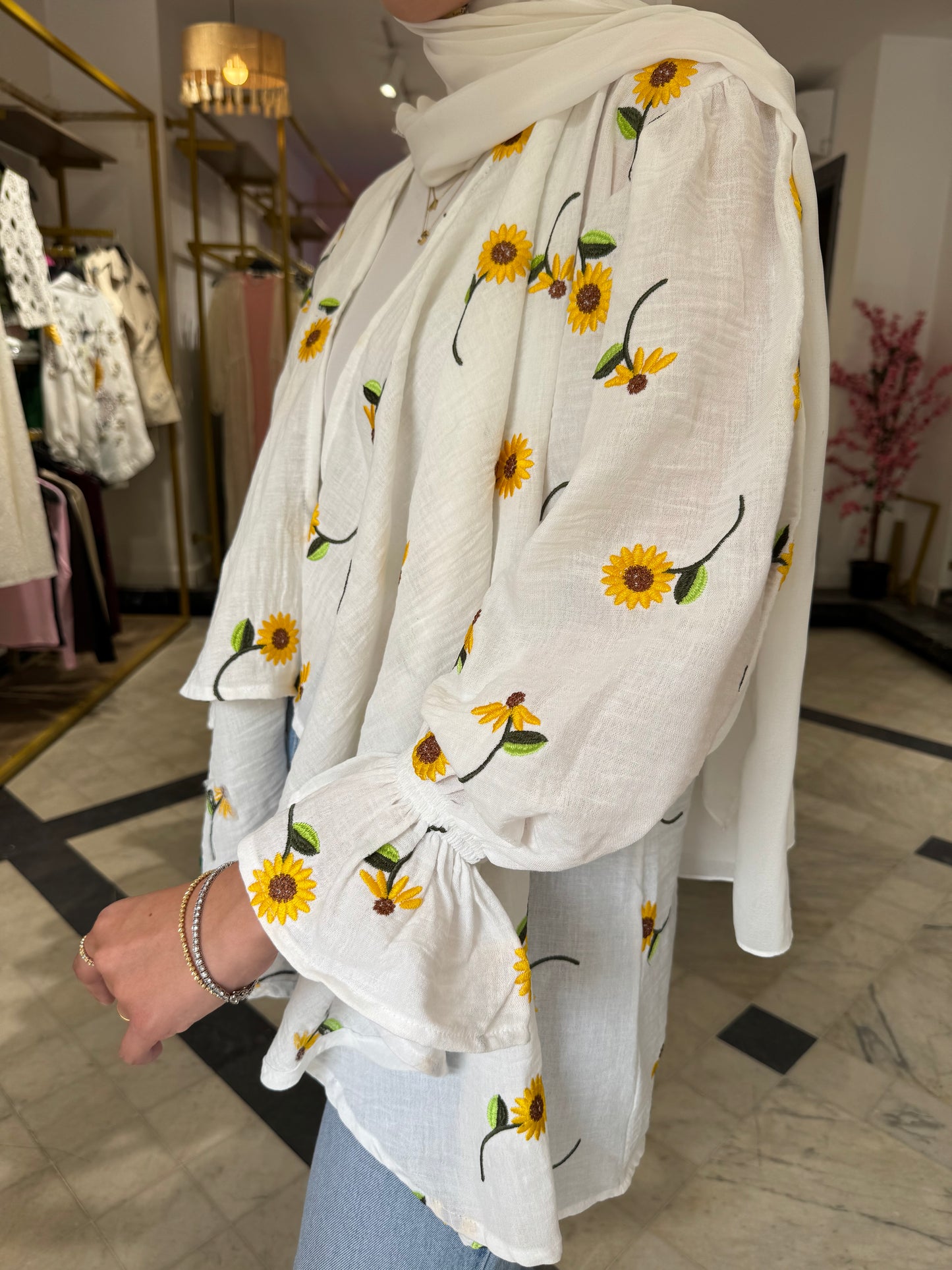 ELLA's EMBROIDERED LINEN SUNFLOWER KIMONO