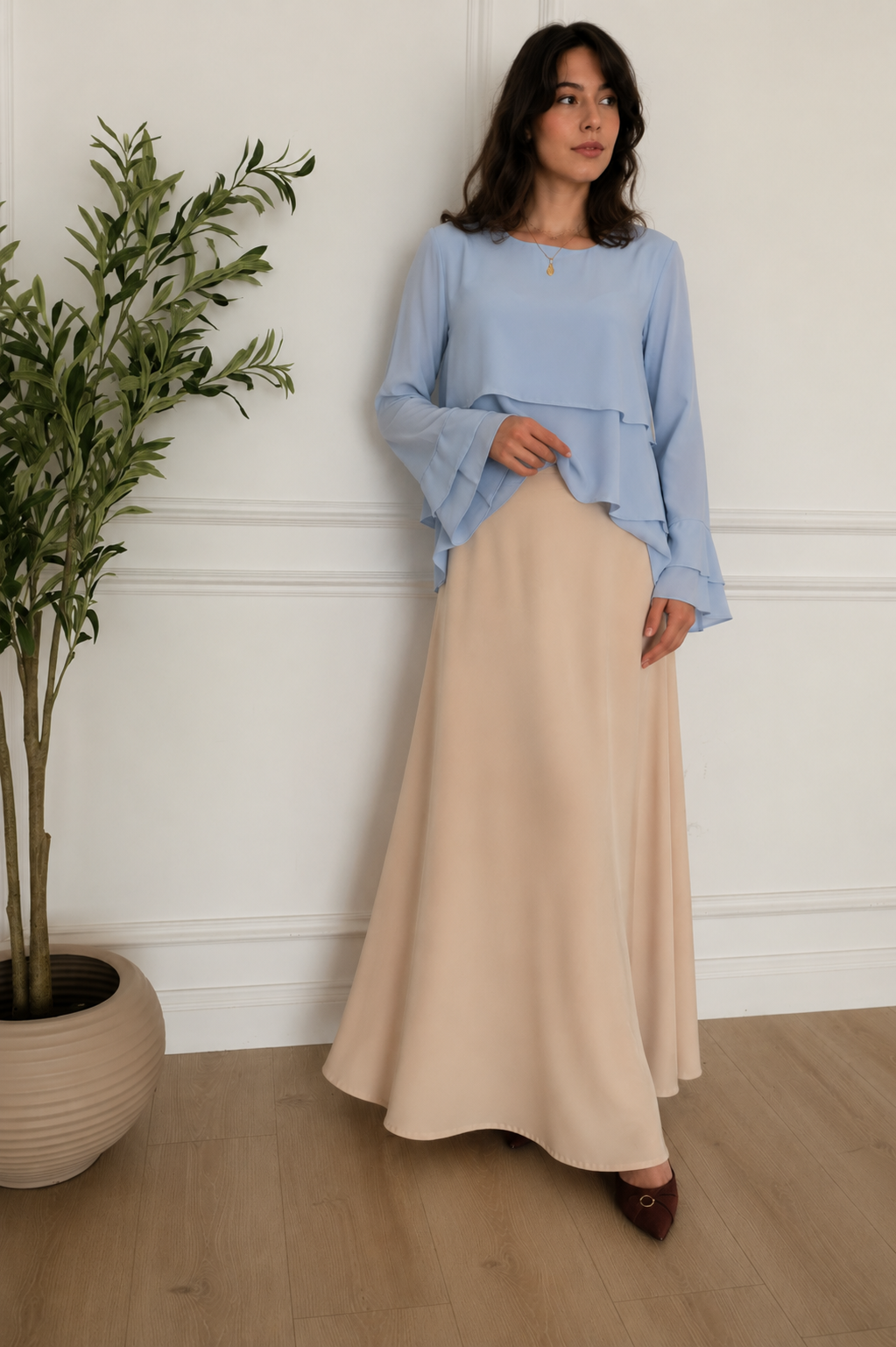 ELLA's PRINCESS SKIRT ( HALF ELASTIC WAIST ) Beige