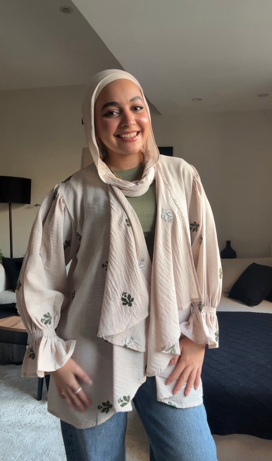 Ella’s Embroidered Kimono - Beige V2
