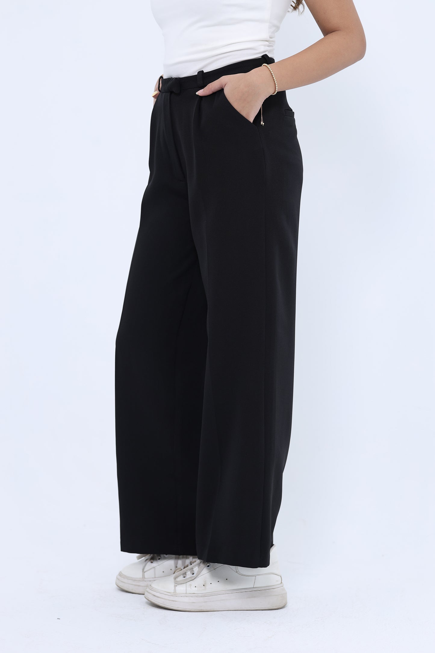 Ella's  Straight Leg Pants