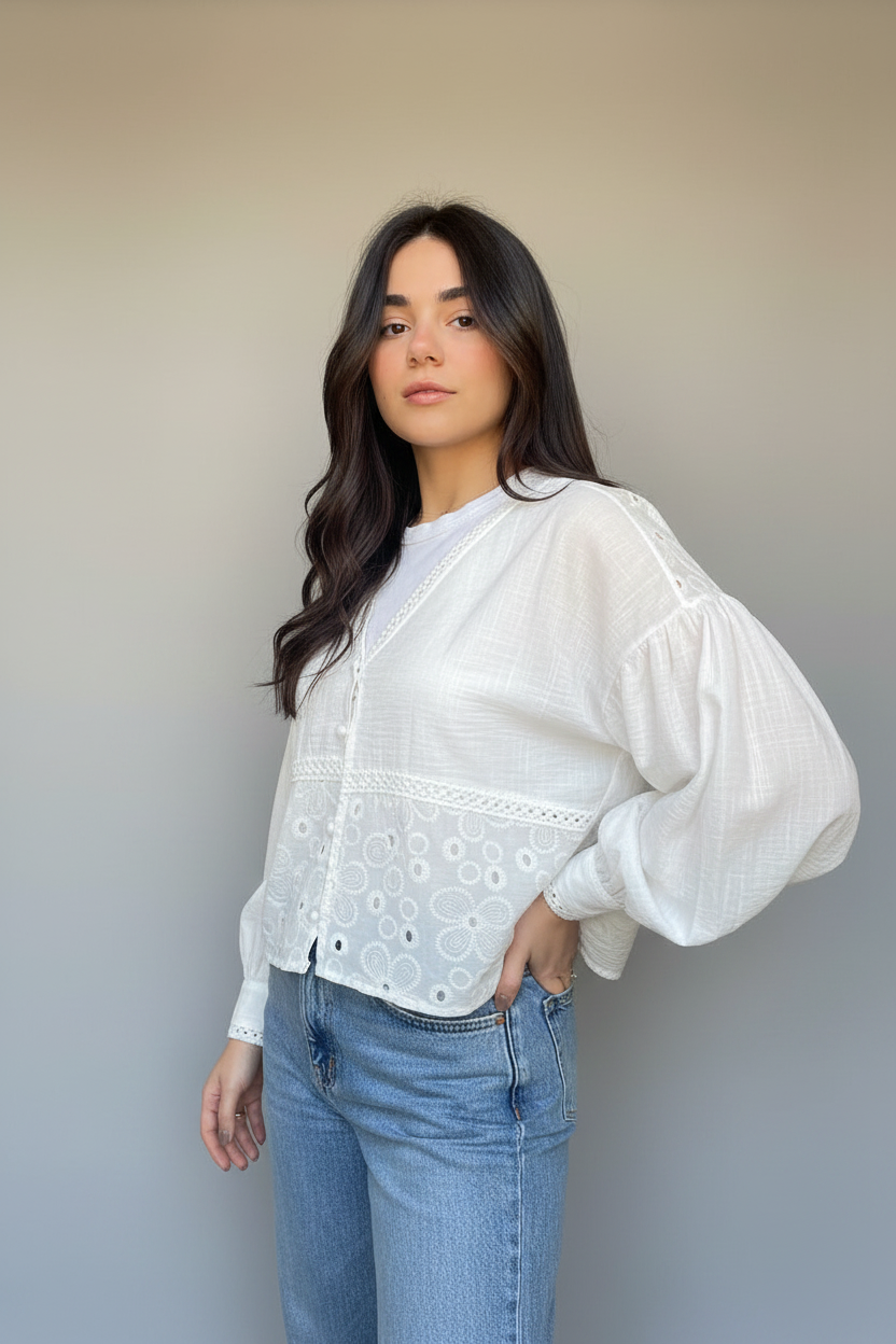 LINEN x ROKAMA BLOUSE - Small Flowers Pattern