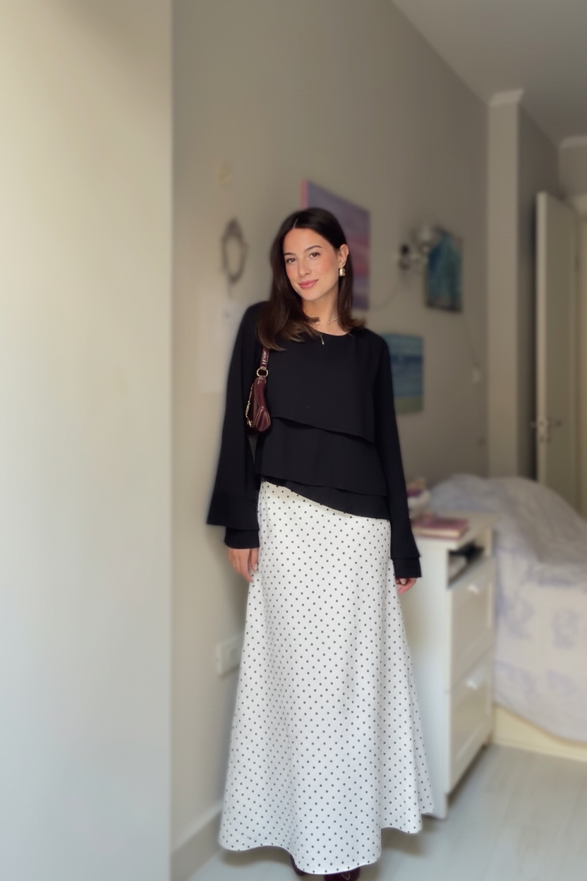 ELLA's POLKA DOTS PRINCESS SKIRT ( HALF ELASTIC WAIST )