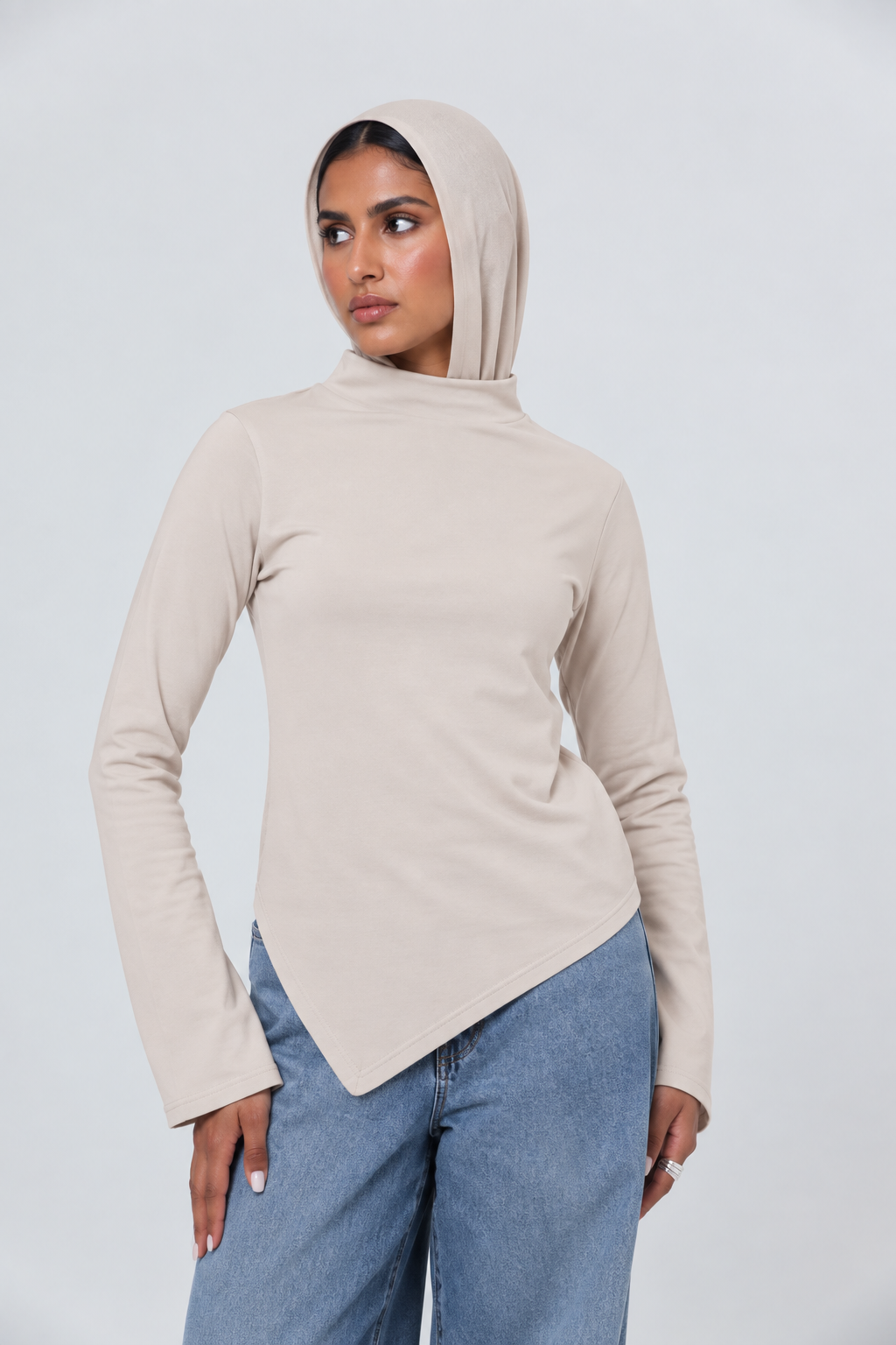 ASYMMETRICAL BELL SLEEVES BASIC