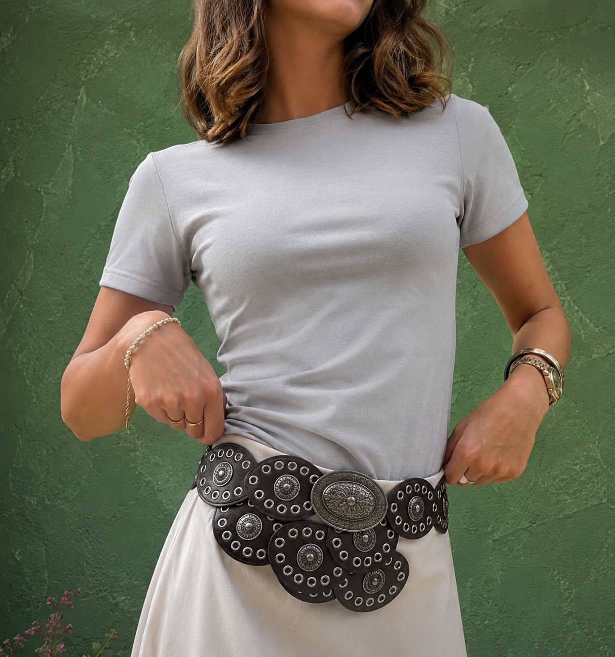 ELLA's HALF SLEEVES BASIC