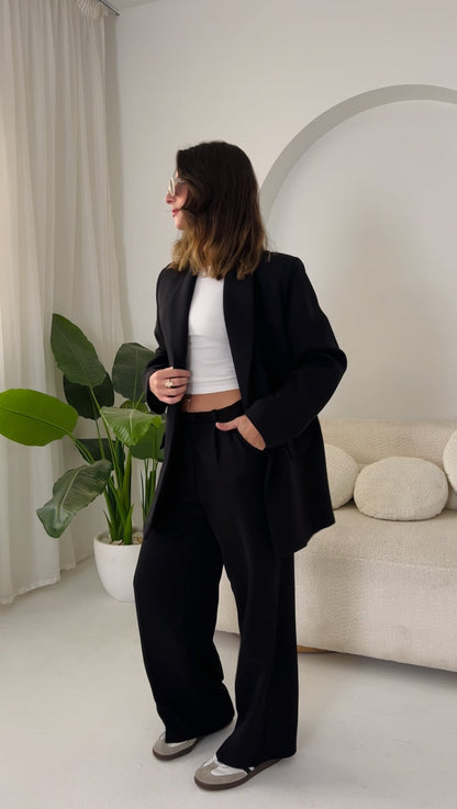 Ella's  Straight Leg Pants
