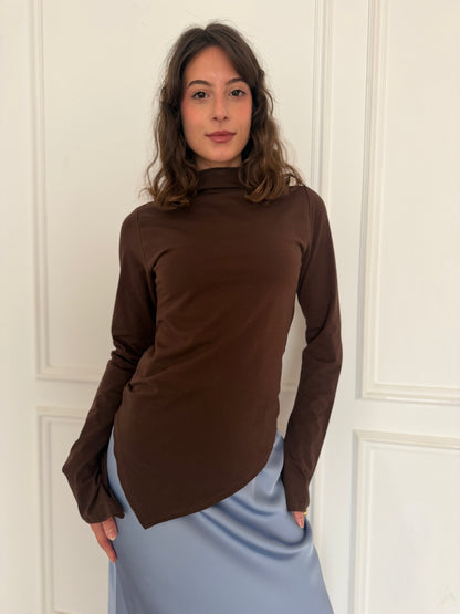 ASYMMETRICAL BELL SLEEVES BASIC